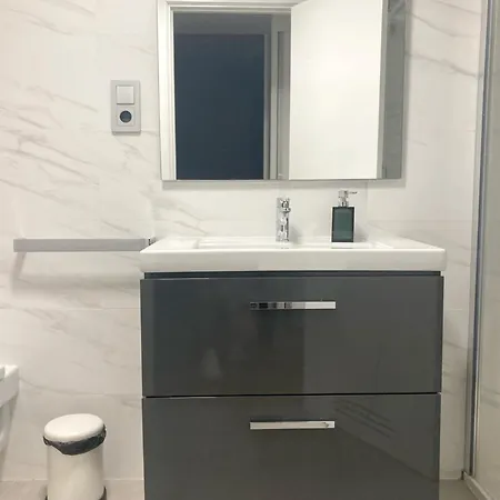 Luxury By Canary365 Apartment *